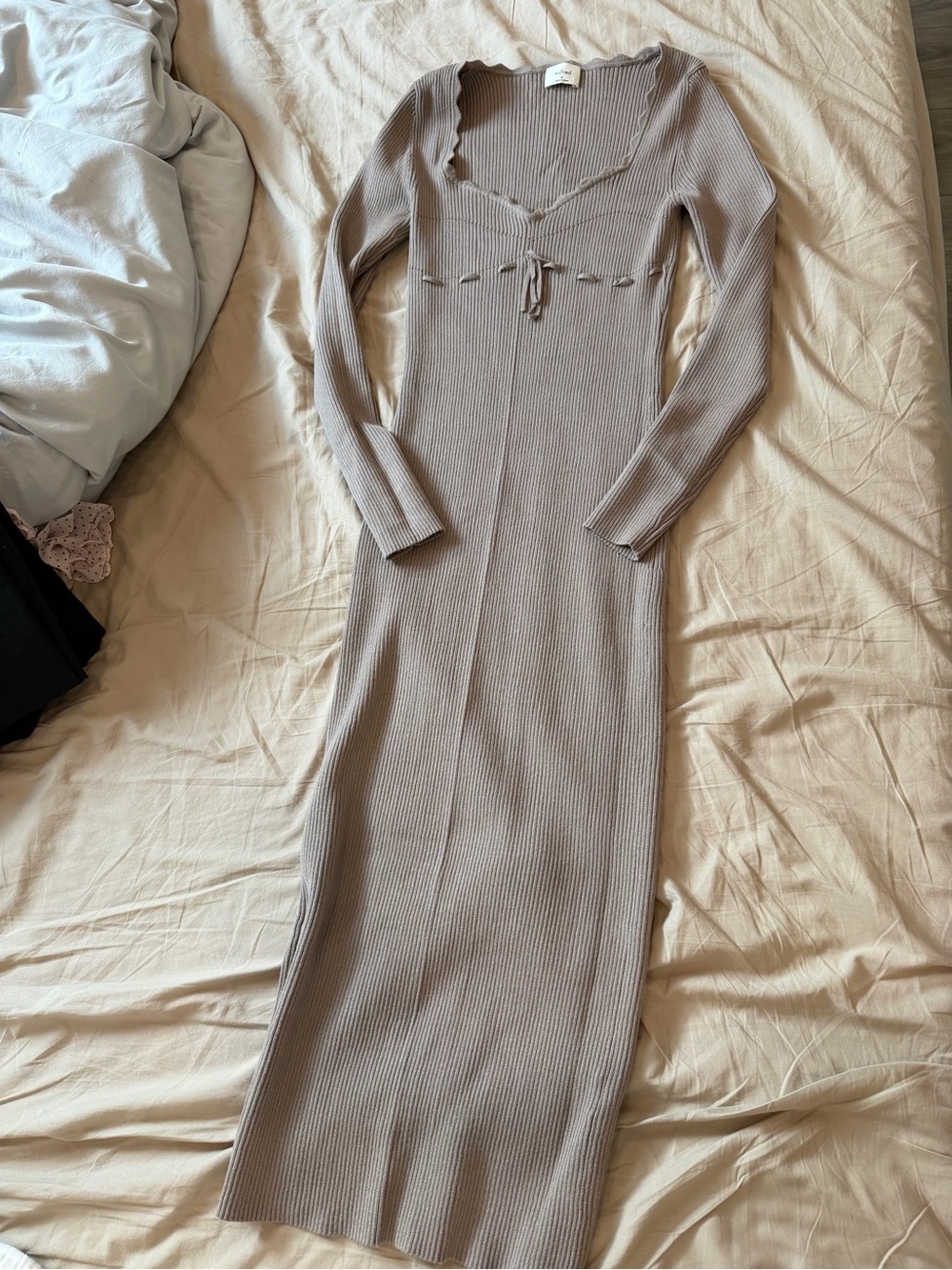 Long Ribbed Knit Dress with Tie Detail Wilfred